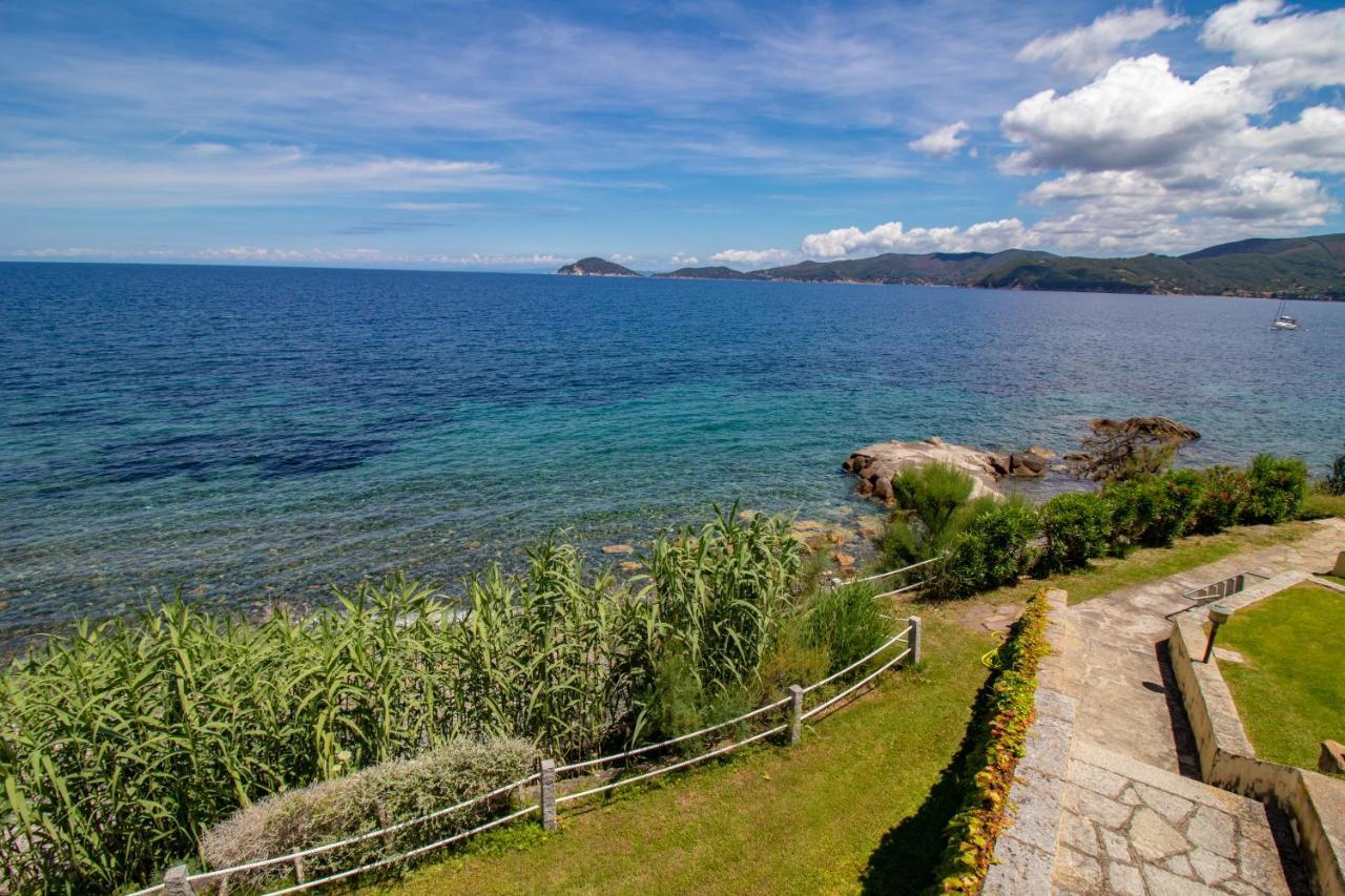 Villa Le Sprizze A Bordo Del Mare - Goelba Marciana Marina  Extérieur photo
