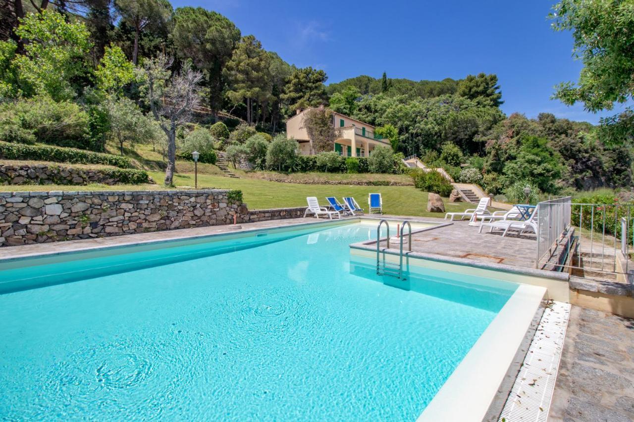 Villa Le Sprizze A Bordo Del Mare - Goelba Marciana Marina  Extérieur photo