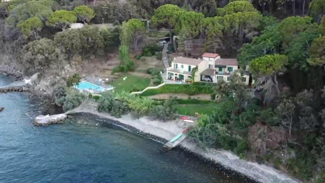 Villa Le Sprizze A Bordo Del Mare - Goelba Marciana Marina  Extérieur photo