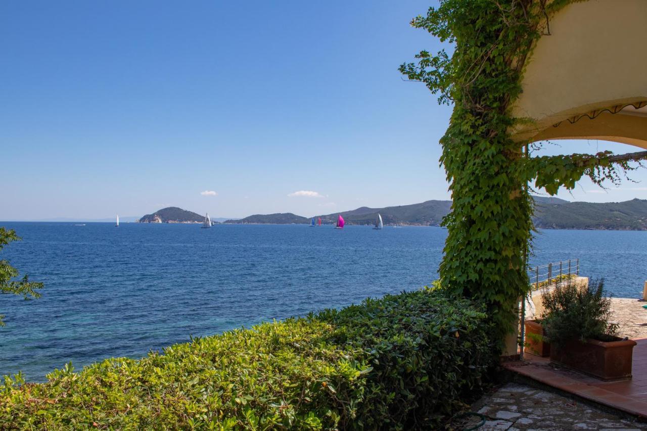 Villa Le Sprizze A Bordo Del Mare - Goelba Marciana Marina  Extérieur photo