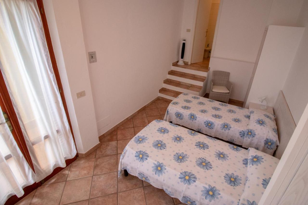 Villa Le Sprizze A Bordo Del Mare - Goelba Marciana Marina  Extérieur photo