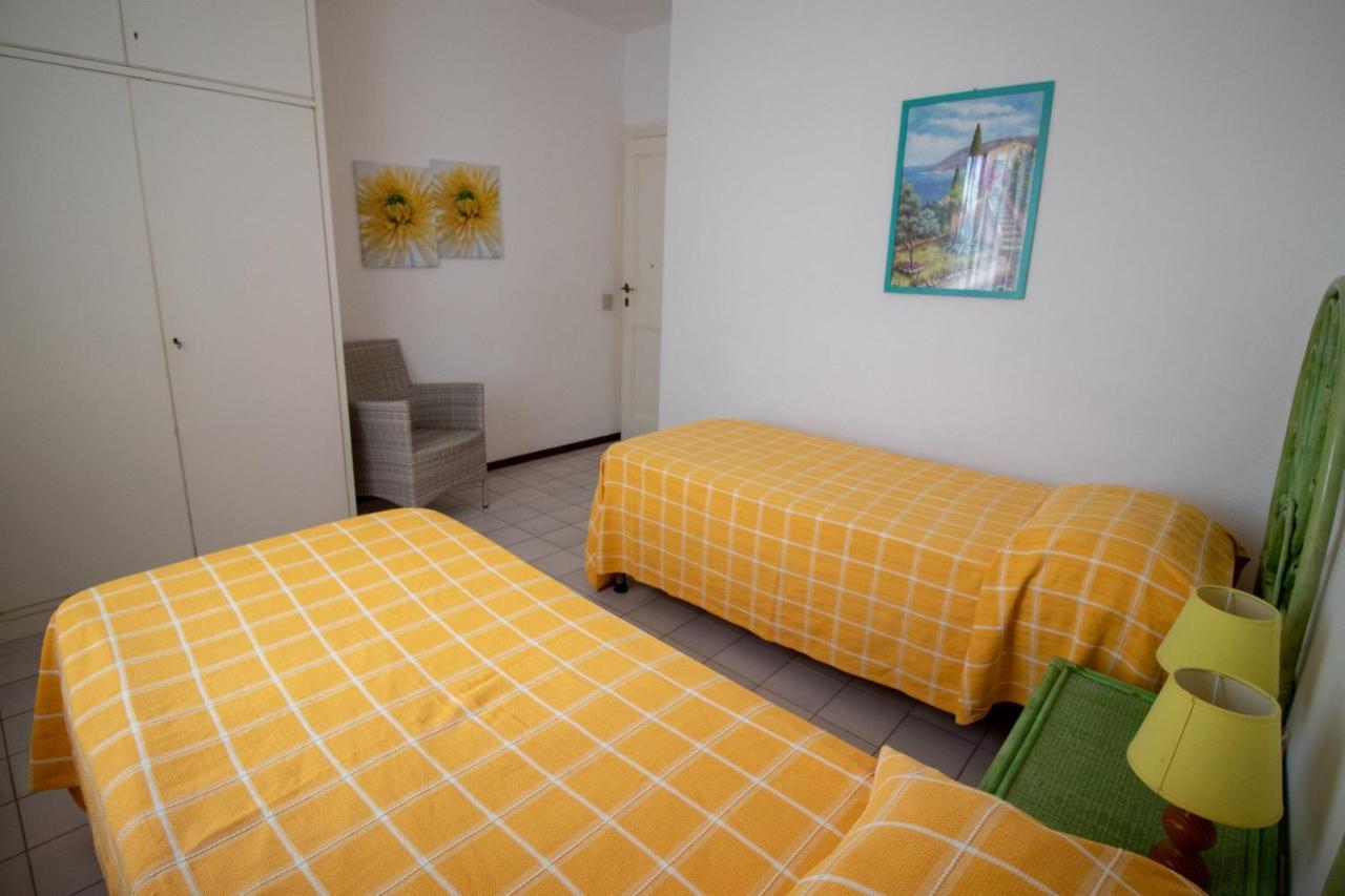 Villa Le Sprizze A Bordo Del Mare - Goelba Marciana Marina  Extérieur photo