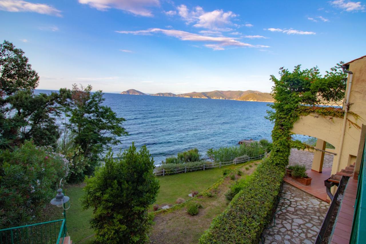 Villa Le Sprizze A Bordo Del Mare - Goelba Marciana Marina  Extérieur photo