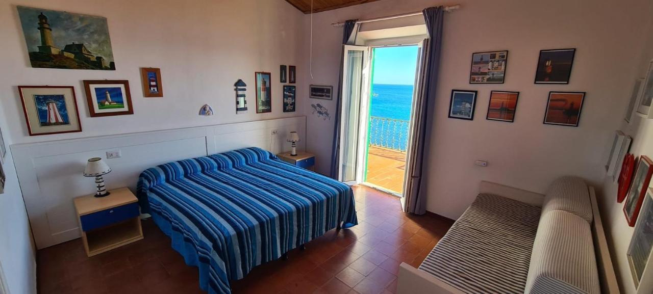 Villa Le Sprizze A Bordo Del Mare - Goelba Marciana Marina  Extérieur photo