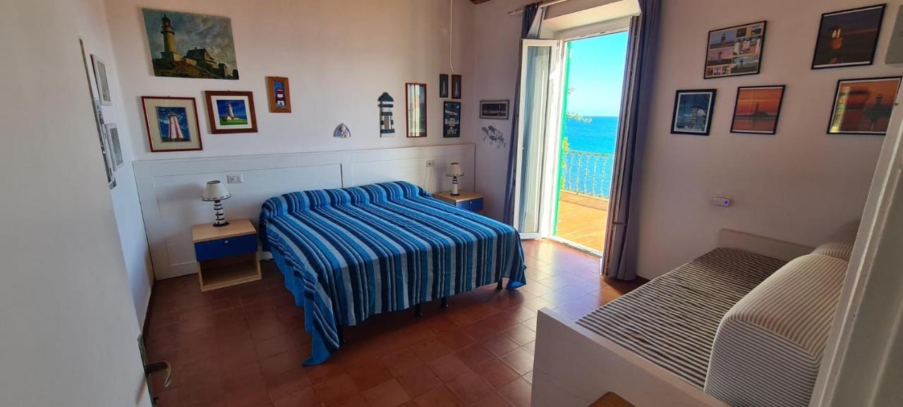 Villa Le Sprizze A Bordo Del Mare - Goelba Marciana Marina  Extérieur photo