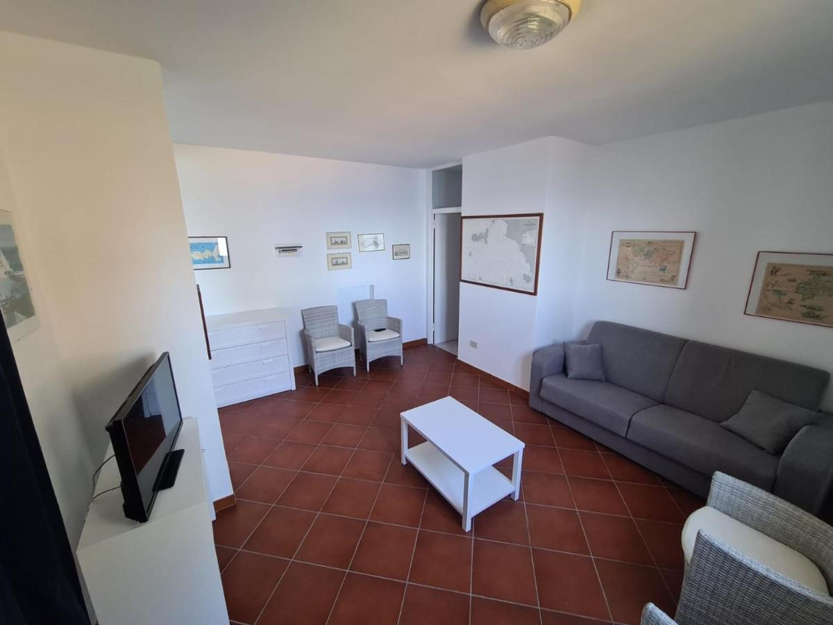 Villa Le Sprizze A Bordo Del Mare - Goelba Marciana Marina  Extérieur photo