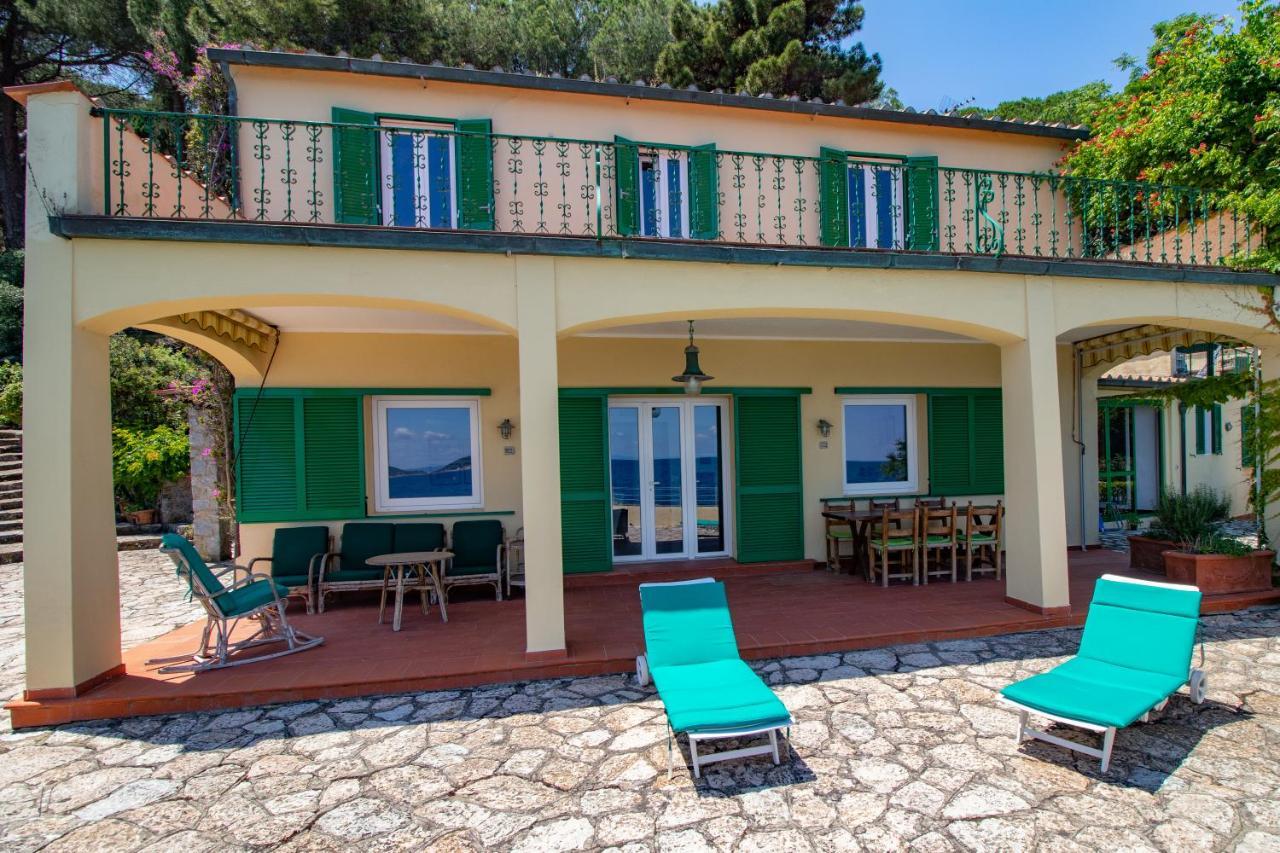 Villa Le Sprizze A Bordo Del Mare - Goelba Marciana Marina  Extérieur photo