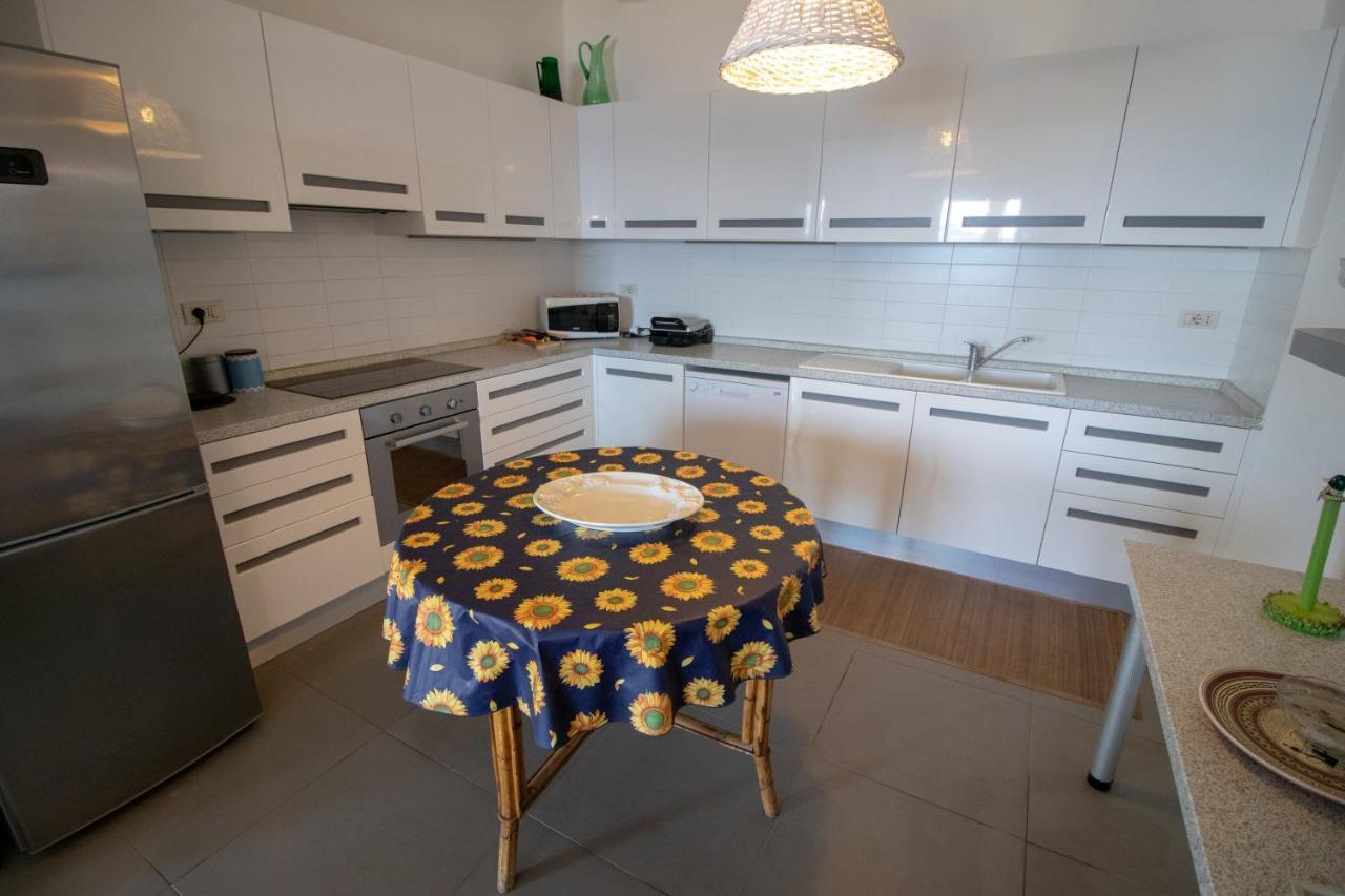 Villa Le Sprizze A Bordo Del Mare - Goelba Marciana Marina  Extérieur photo