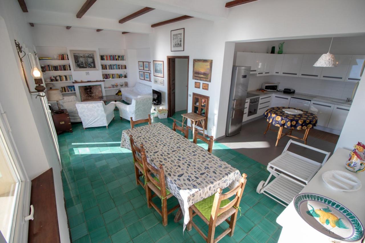 Villa Le Sprizze A Bordo Del Mare - Goelba Marciana Marina  Extérieur photo